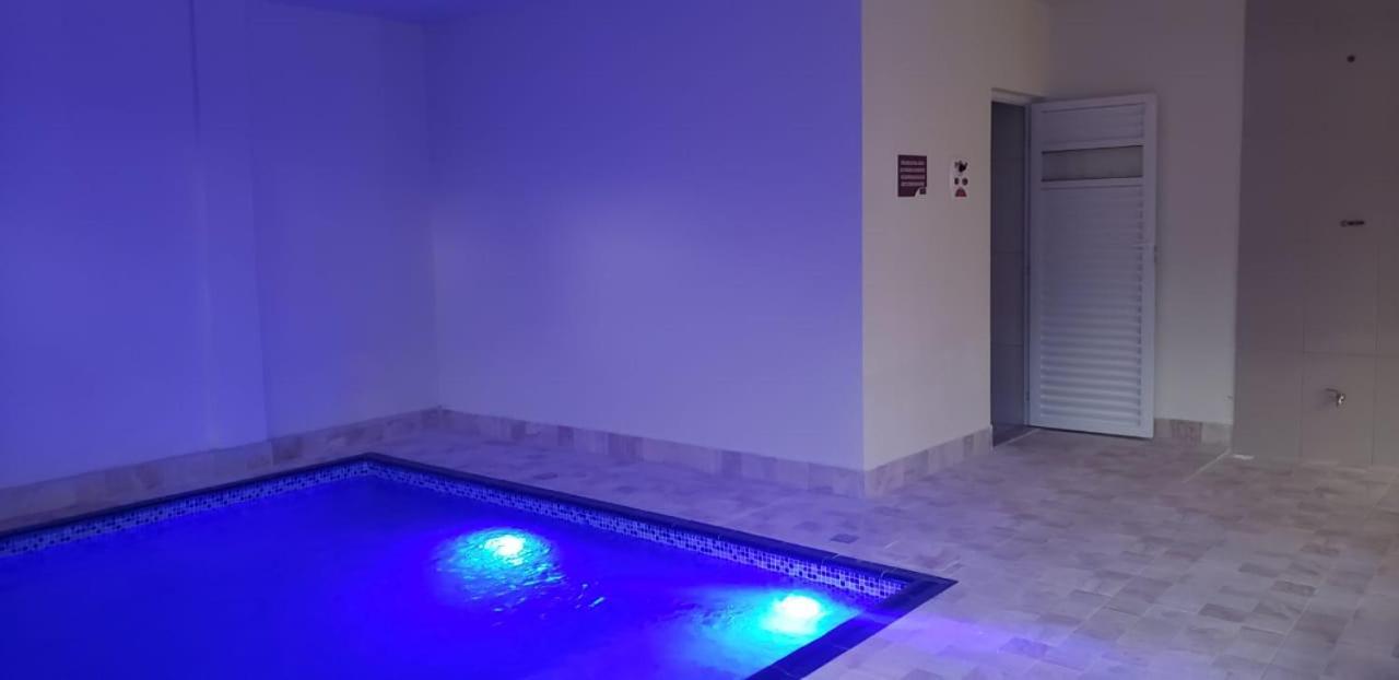 لافرينهاس Pousada E Restaurante Poco Azul المظهر الخارجي الصورة